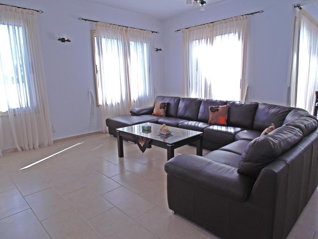 Eliofos Luxury Villa Polis Kültér fotó