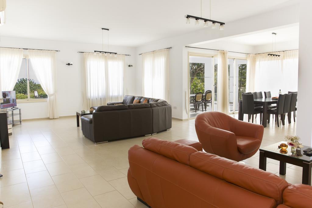 Eliofos Luxury Villa Polis Kültér fotó